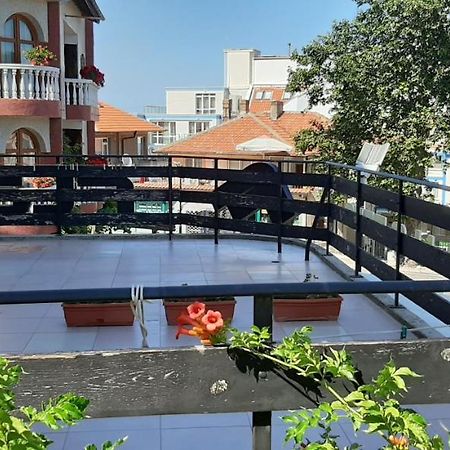 Dobrevi Guest House Sozopol Eksteriør bilde
