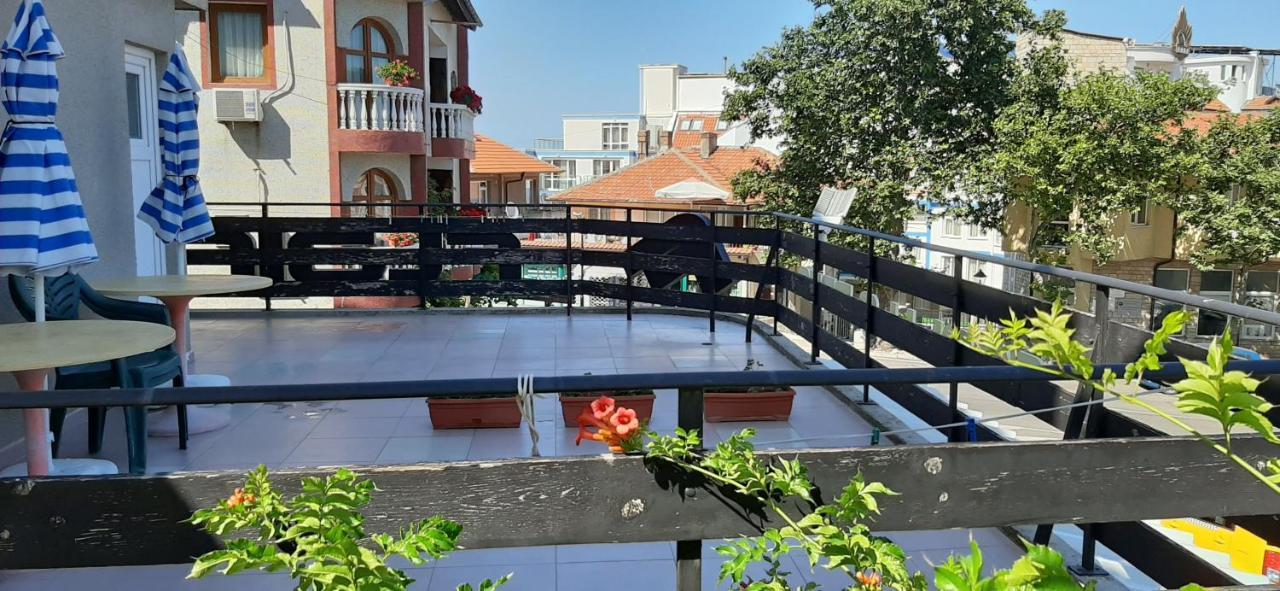 Dobrevi Guest House Sozopol Eksteriør bilde