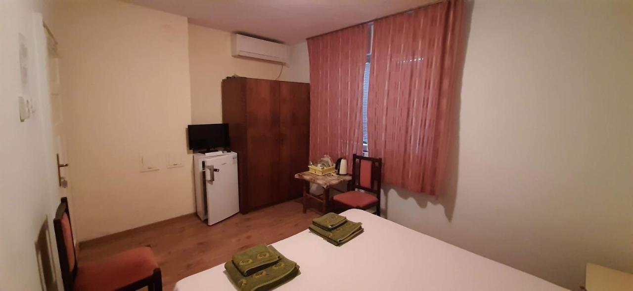 Dobrevi Guest House Sozopol Eksteriør bilde